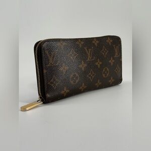 Louis Vuitton Zippy Monogram Brown Canvas Wallet